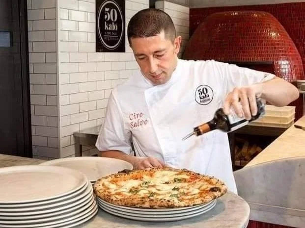 A True Pizza Comes with (Good) EVOO